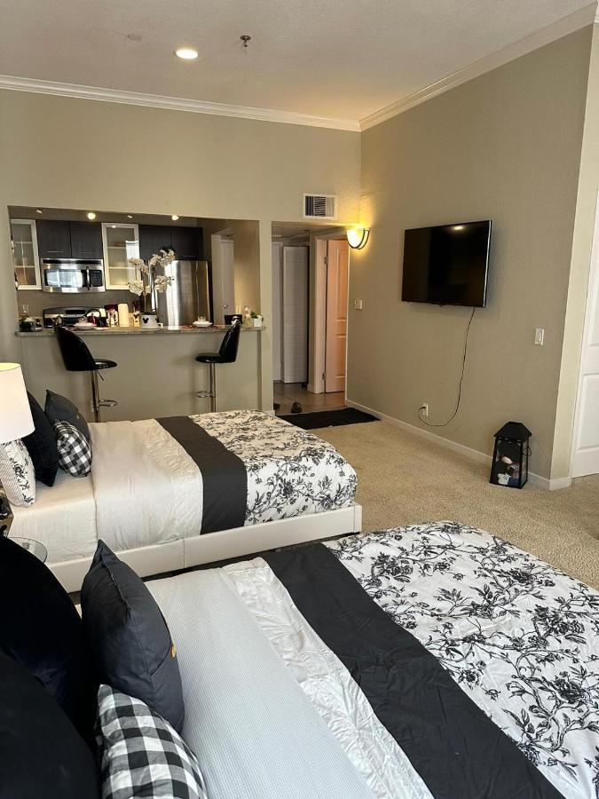 Gucci Loft FREE parking&WIFI Appartamento Los Angeles Esterno foto